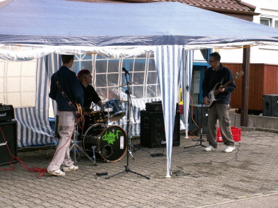 action_2